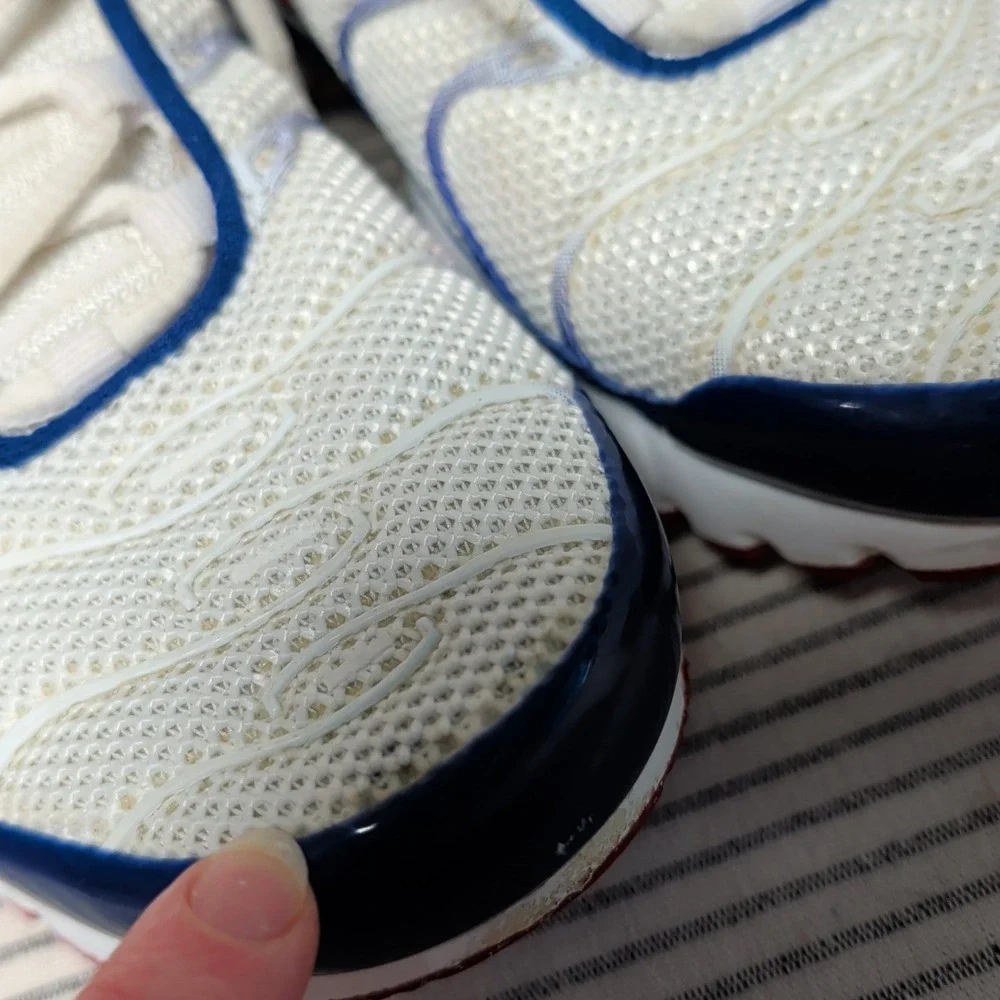 Nike Air Max Plus TN US 6 Women 7.5 White Blue Red CJ9928-100 Tuned Air EUR 38.5